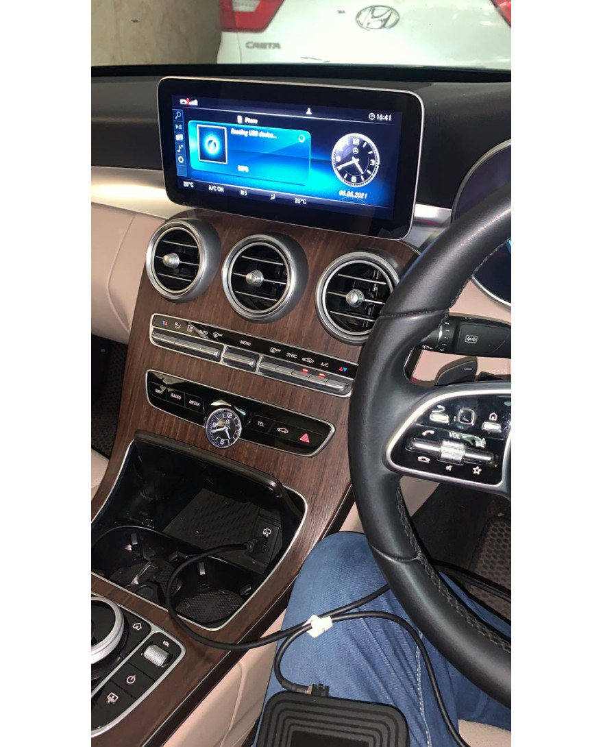 Benz NTG 5 Camera Add On Interface in OEM Radio