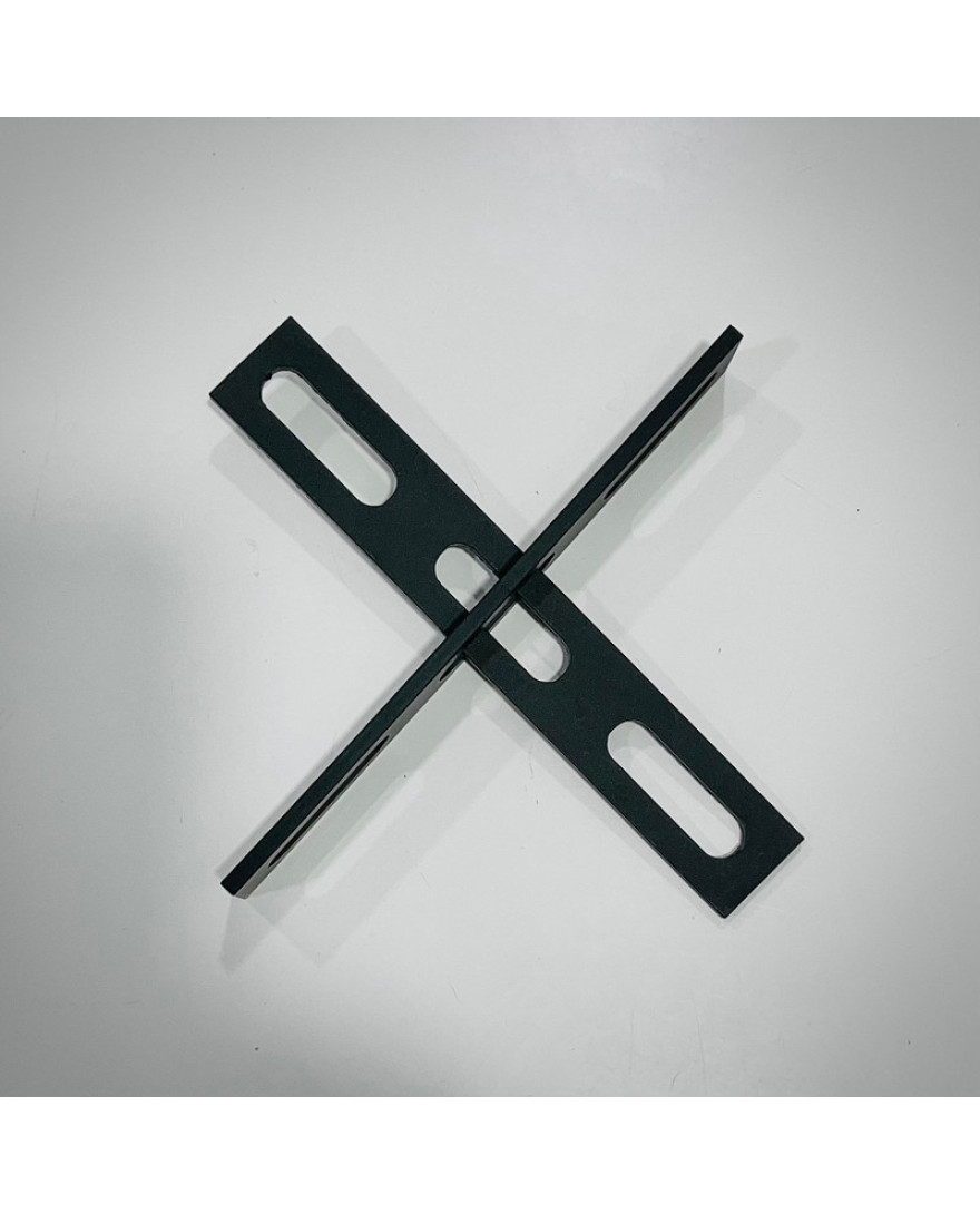 CS-136 4MM UNIVERSAL METAL MULTI-HOLE STRIP