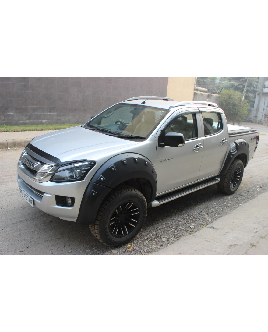 D-Max Fender Flares Rivit