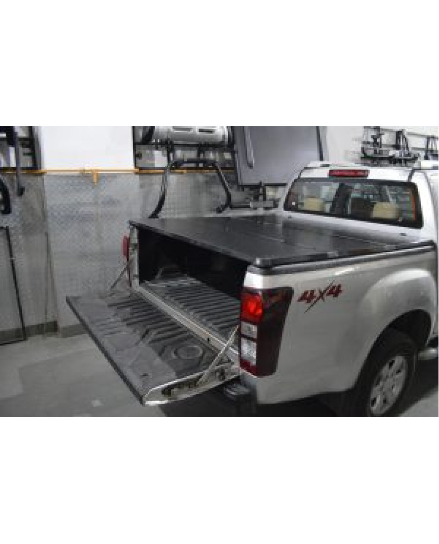D-Max Tri Fold Cover