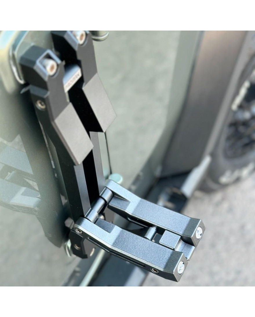 PROMAN FOLDING DOOR STEP ALUMINIUM TYPE 2