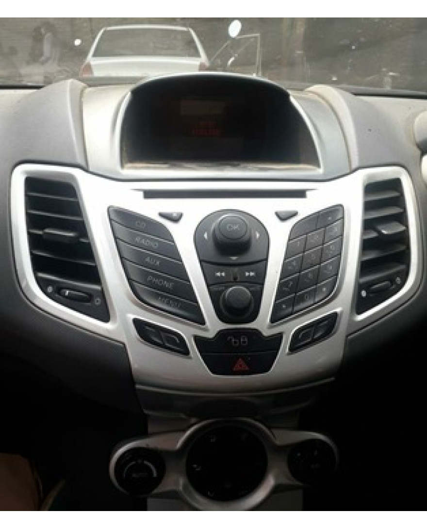 Ford Fiesta Sprts 7 inch  2 Din Radio