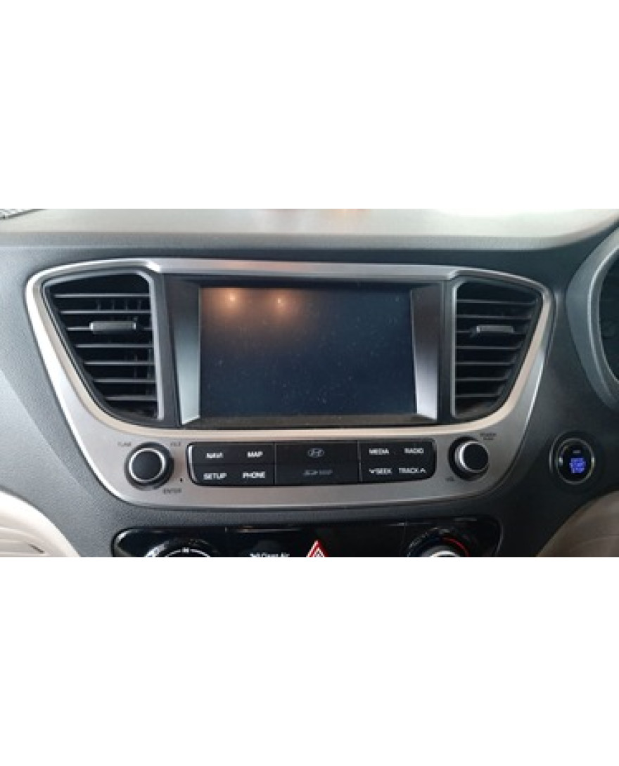 Hyundai Verna Fluidic 2017+ Full Frame 7 inch  2 Din Radio