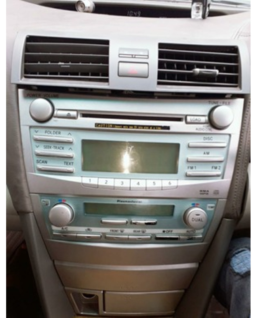 Toyota  Camry 2004-2001  7 inch  2 Din Radio