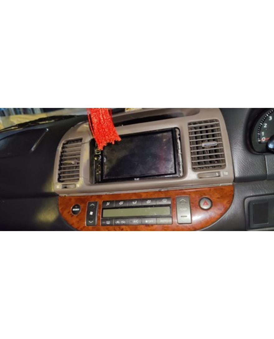 Global Byte Toyota Camry 2004-2001 9 inch Audio Installation Kit | FA-TY04/OCM-T1/9
