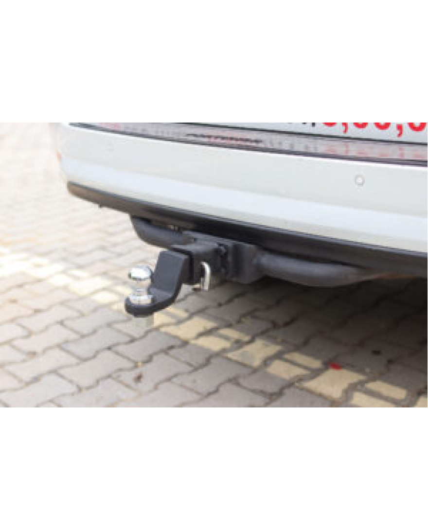 Fortuner Tow Mount