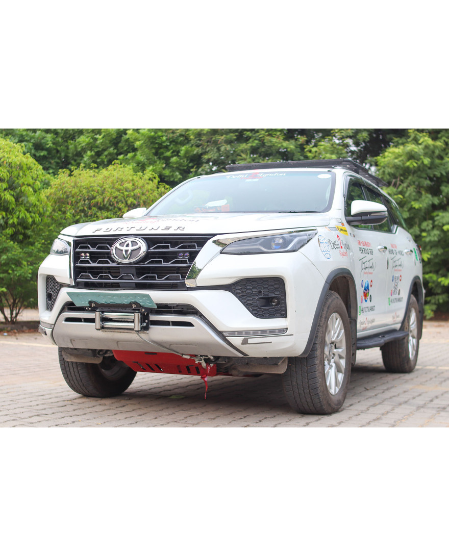 Fortuner Winch Plate
