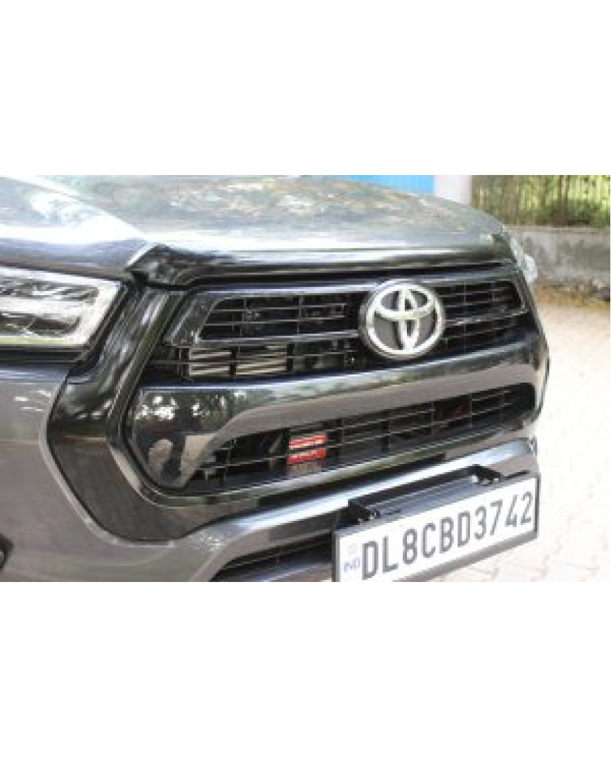 Hilux Winch Plate